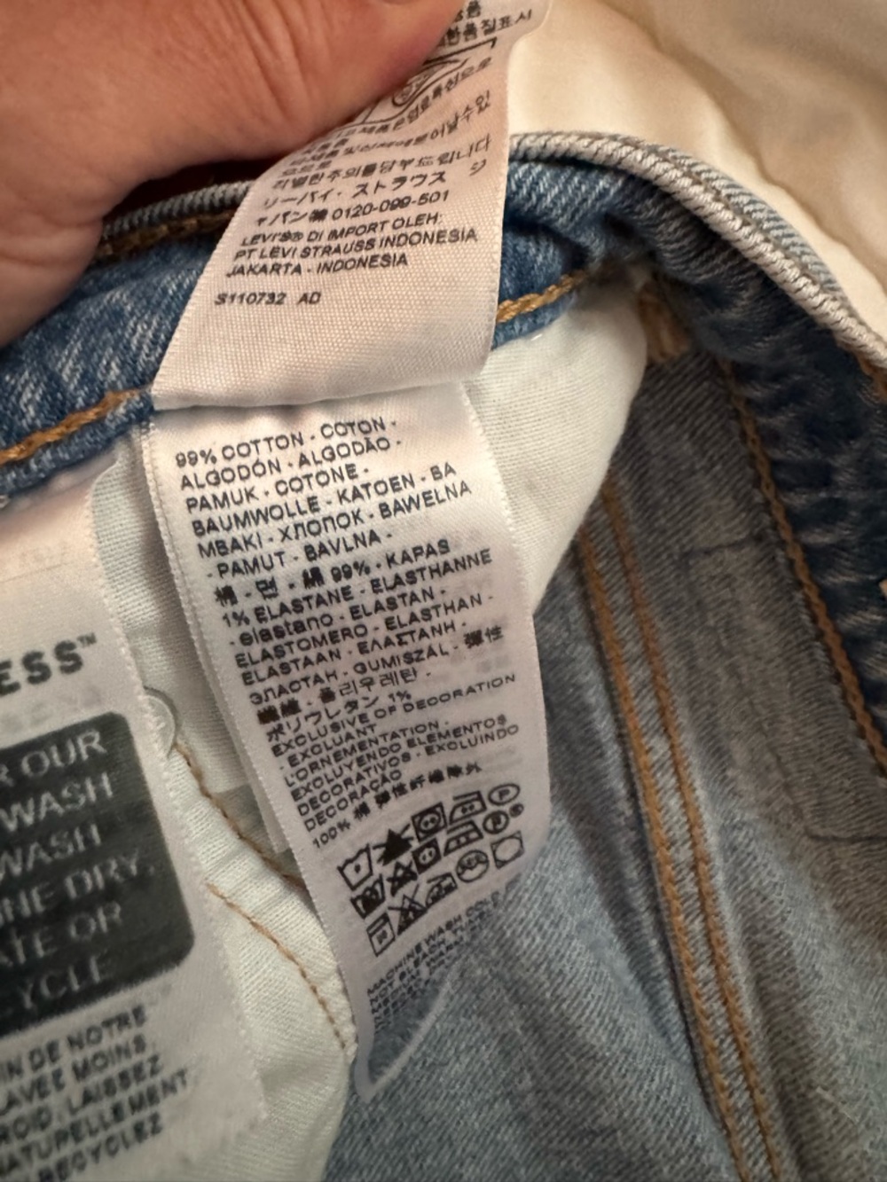 Levi's Light Blue High Rise Straight Leg Jeans; New with no tags - Picture 10 of 10